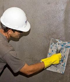 Parede de tijolos sendo construída